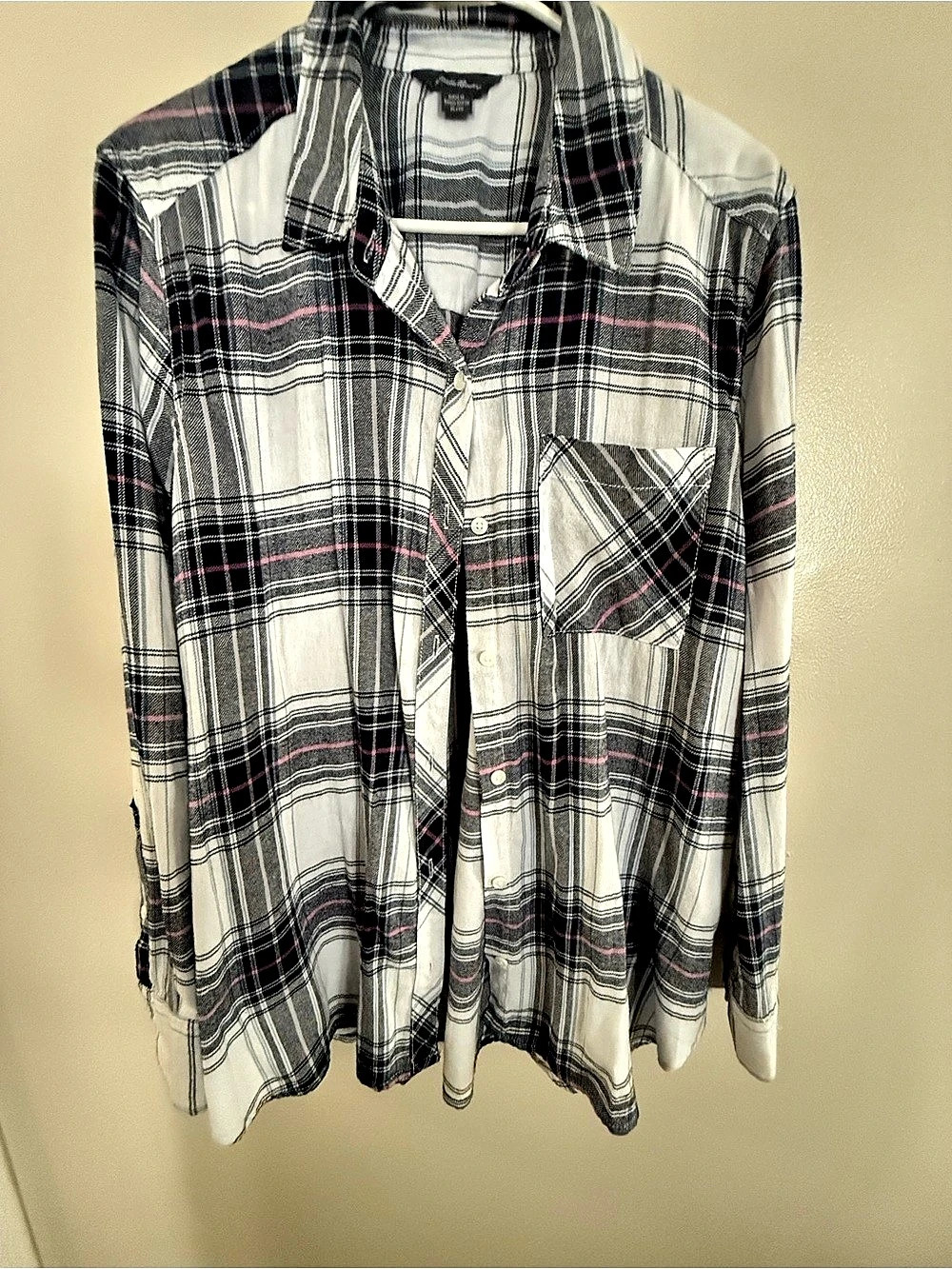 Eddie Bauer Plaid Button Down Shirt White & Black with pink X-Large